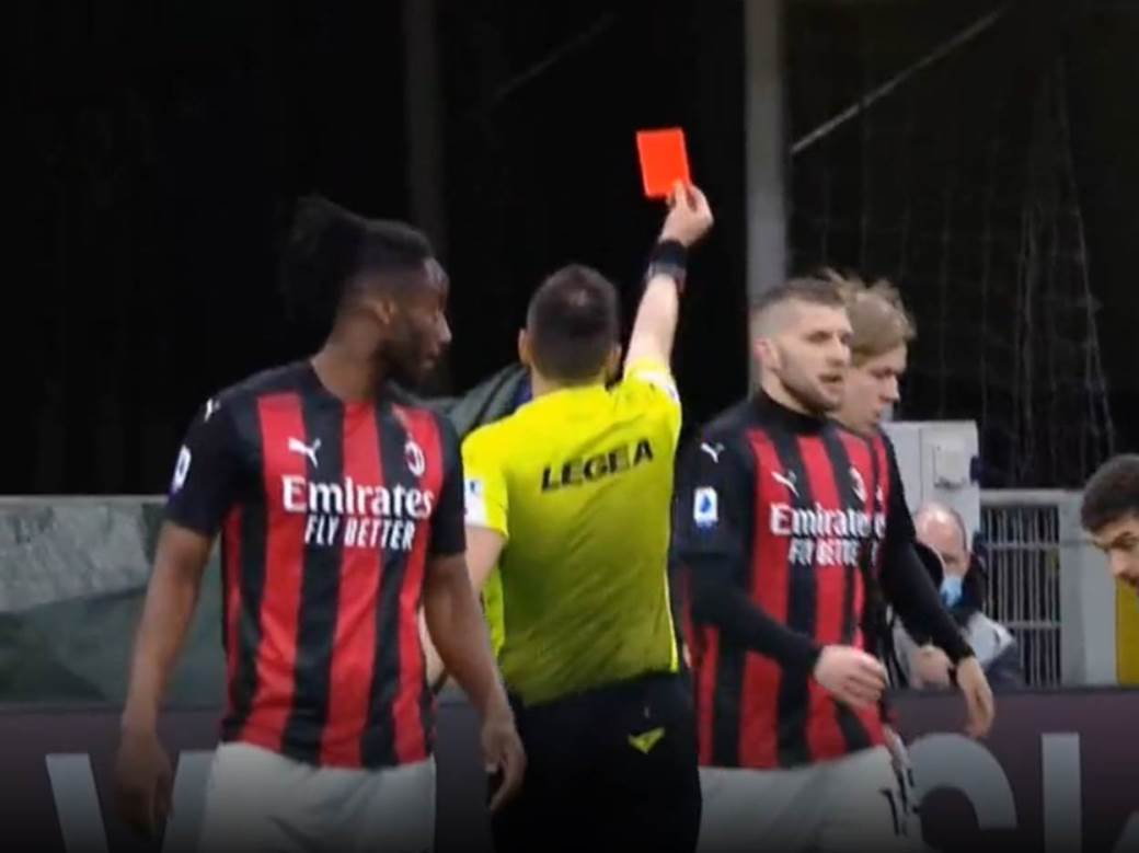  Rebić crveni karton Milan - Napoli rekao sudiji da je k..kin sin 