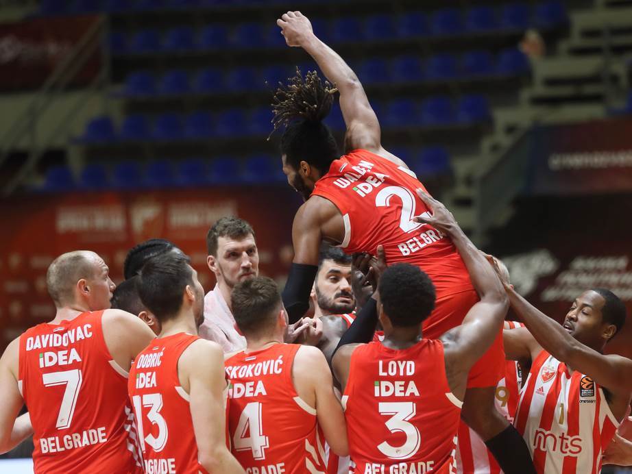 Zvezda nastavlja da gazi, sad je prva! Crveno-bijeli rutinski savladali Cibonu u zaostalom meču, sad priprema za derbi! 