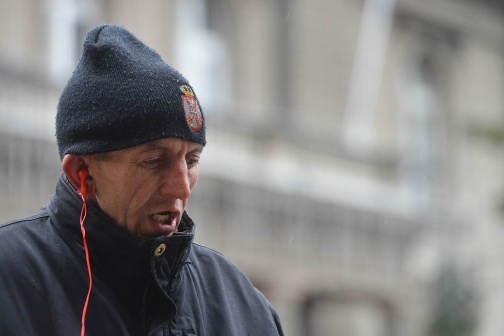  Vučić primio samohranog oca koji traži da mu vrate kćerke 