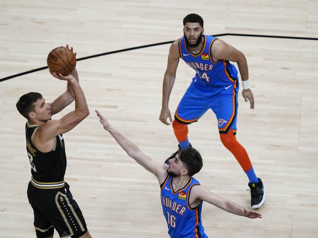  Počela vakcinacija NBA igrača - i Bogradnov tim nabavio prve doze! Trojica košarkaša nisu dobila vak 