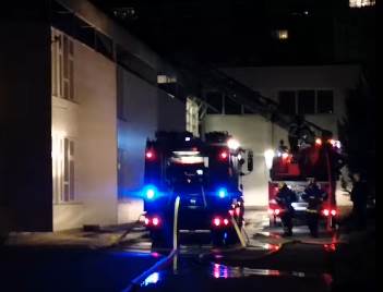  Baklja izazvala požar u pulskoj osnovnoj školi (VIDEO) 