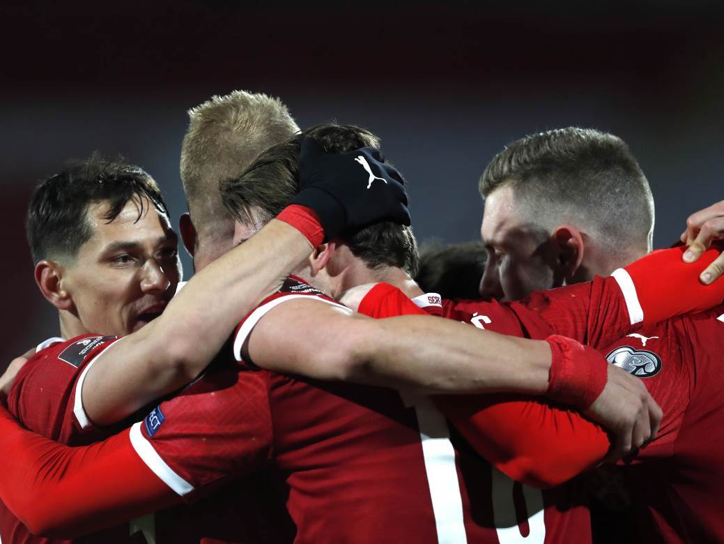  PIKSIJEVA SRBIJA PREŽIVELA DRAMU I POBEDILA: Vlahović i Mitrović pokazali moć, odbrana je još šuplja! 