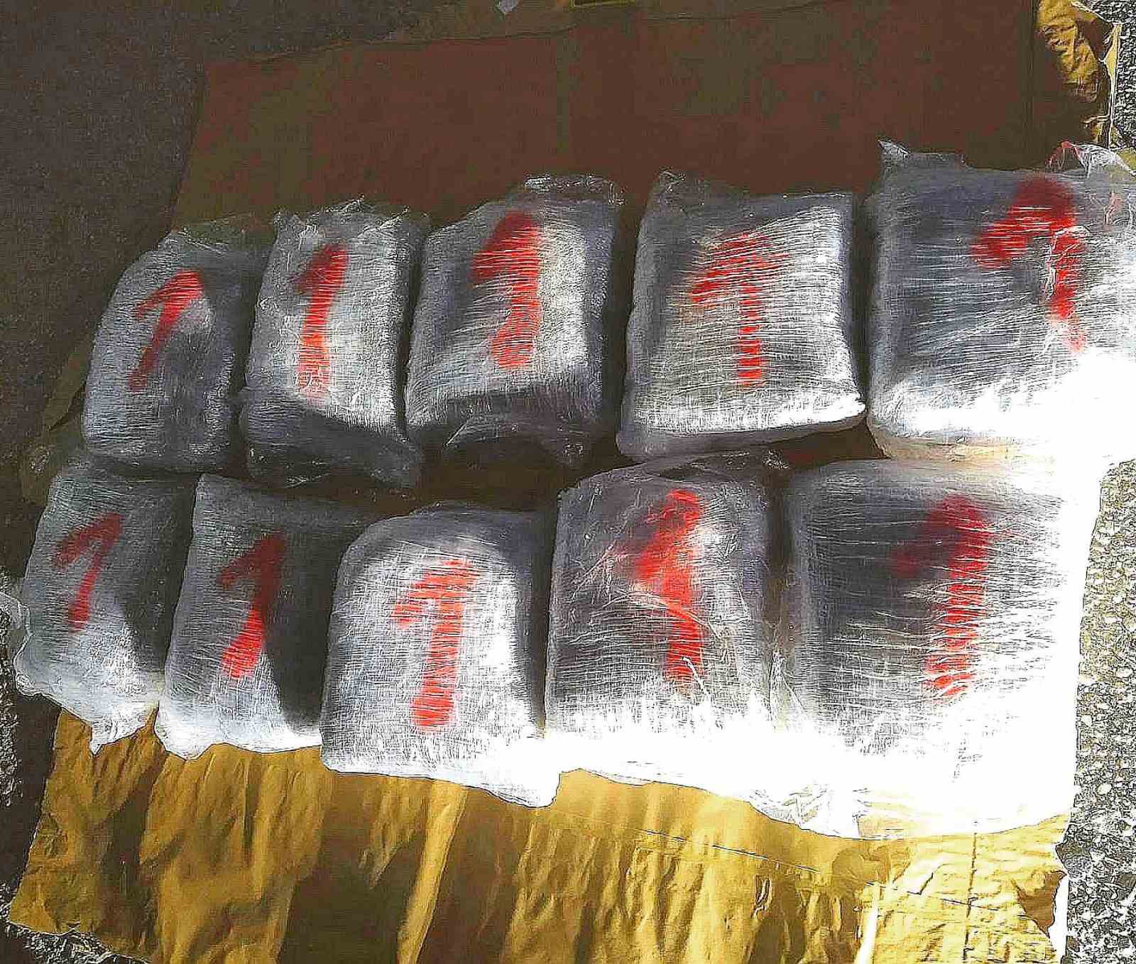  U akciji "Vagon" uhapšene dvije osobe: Oduzeto 12 kilograma droge, oružje, municija... 