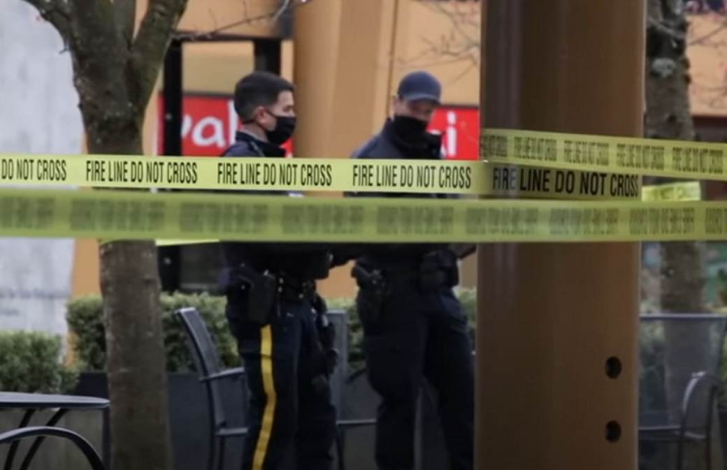  Krvavi napad u Vankuveru! Pomahnitali napadač ubadao ljude u biblioteci - ima mrtvih i ranjenih! 