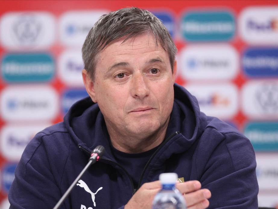  Ronaldo je dao gol iz ofsajda ako već gledate u prošlost: Stojković u Azerbejdžanu stavio tačku na 