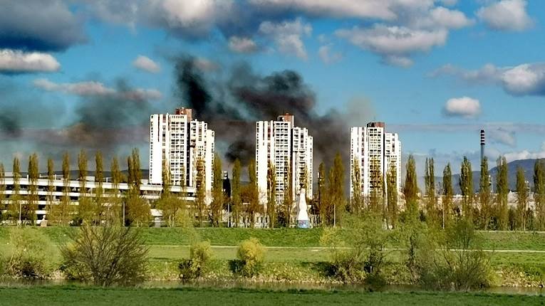  Požar u zagrebu, barake, Knežija 