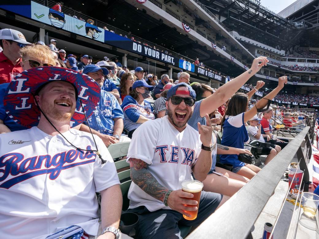  publika na tribinama u bejzbolu u teksasu 