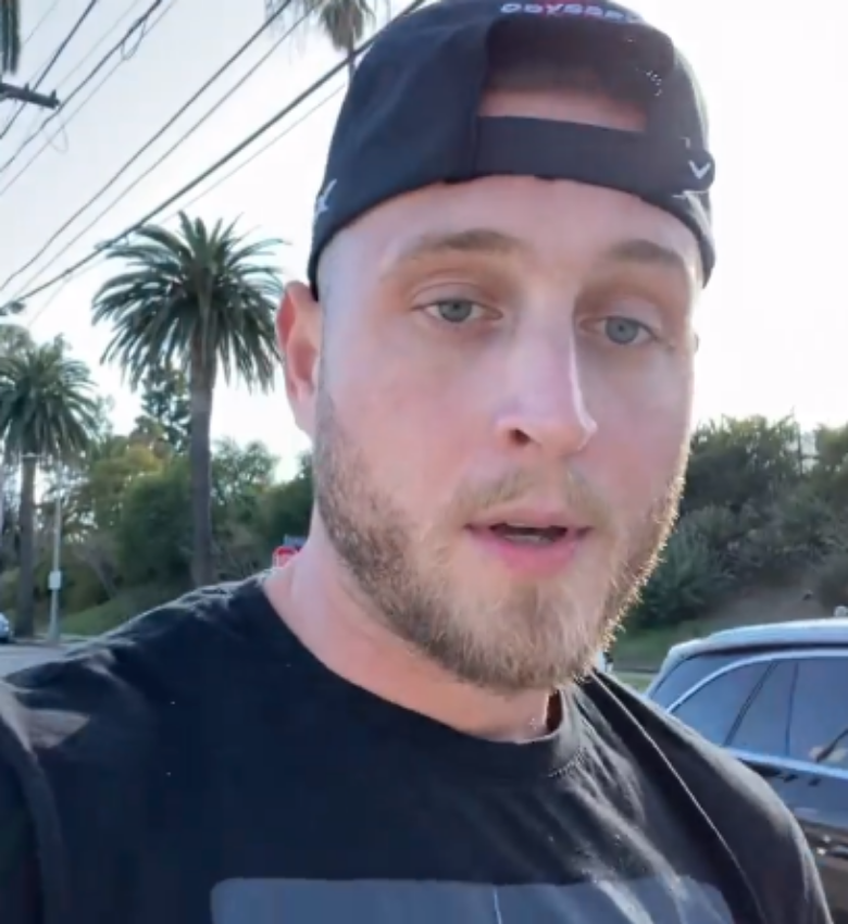  problematični sin toma henksa 