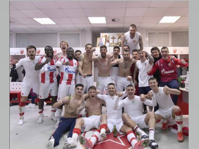  crvena-zvezda-partizan-derbi-slavlje 