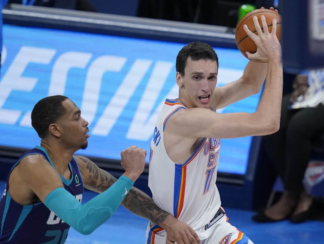  aleksej pokuševski zakucavanje povreda 