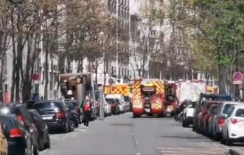 Pucnjava ispred bolnice u Parizu, ima mrtvih i ranjenih (VIDEO) 