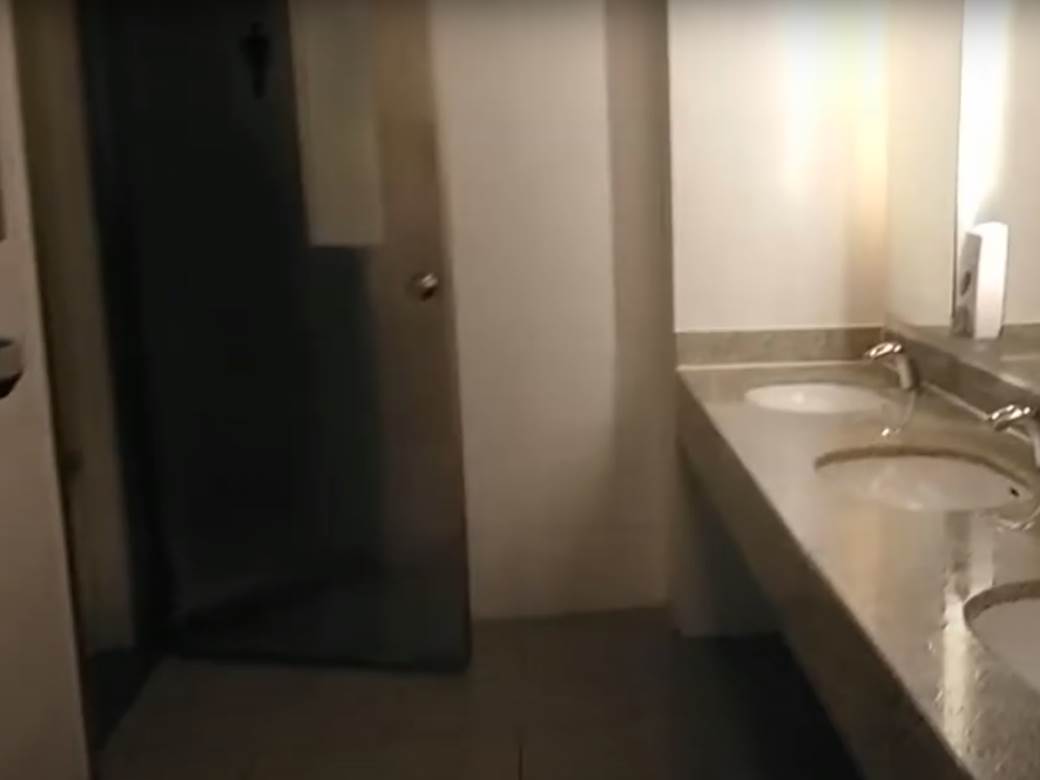  Beograd: Stariji muškarac uvukao djevojčicu (10) u kabinu i pokušao da je siluje! 