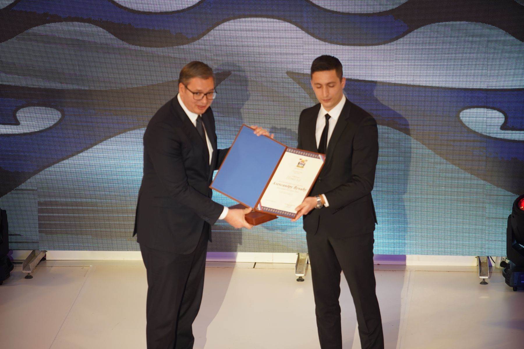 Vučić dobio ključ grada Banjaluka 