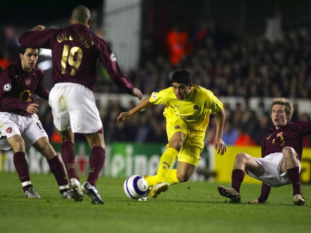  huan-roman-rikelme-penal-arsenal-viljareal-polufinale-liga-sampiona 