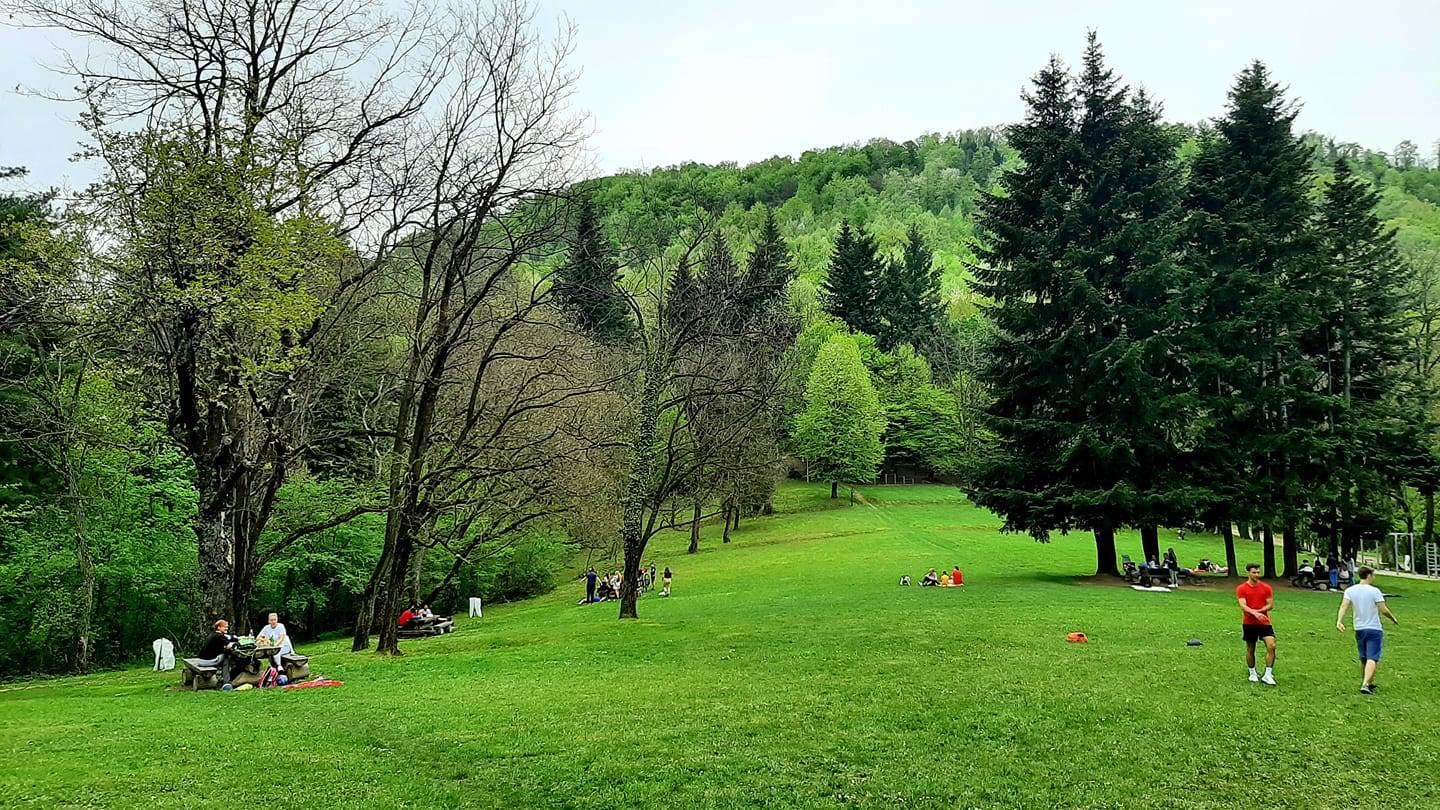  Na Trešnjiku danas "dostojanstveno" (FOTO) 