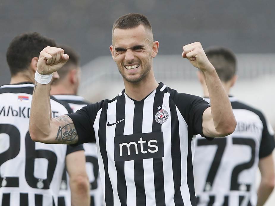  filip holender partizan otkupio ugovor 