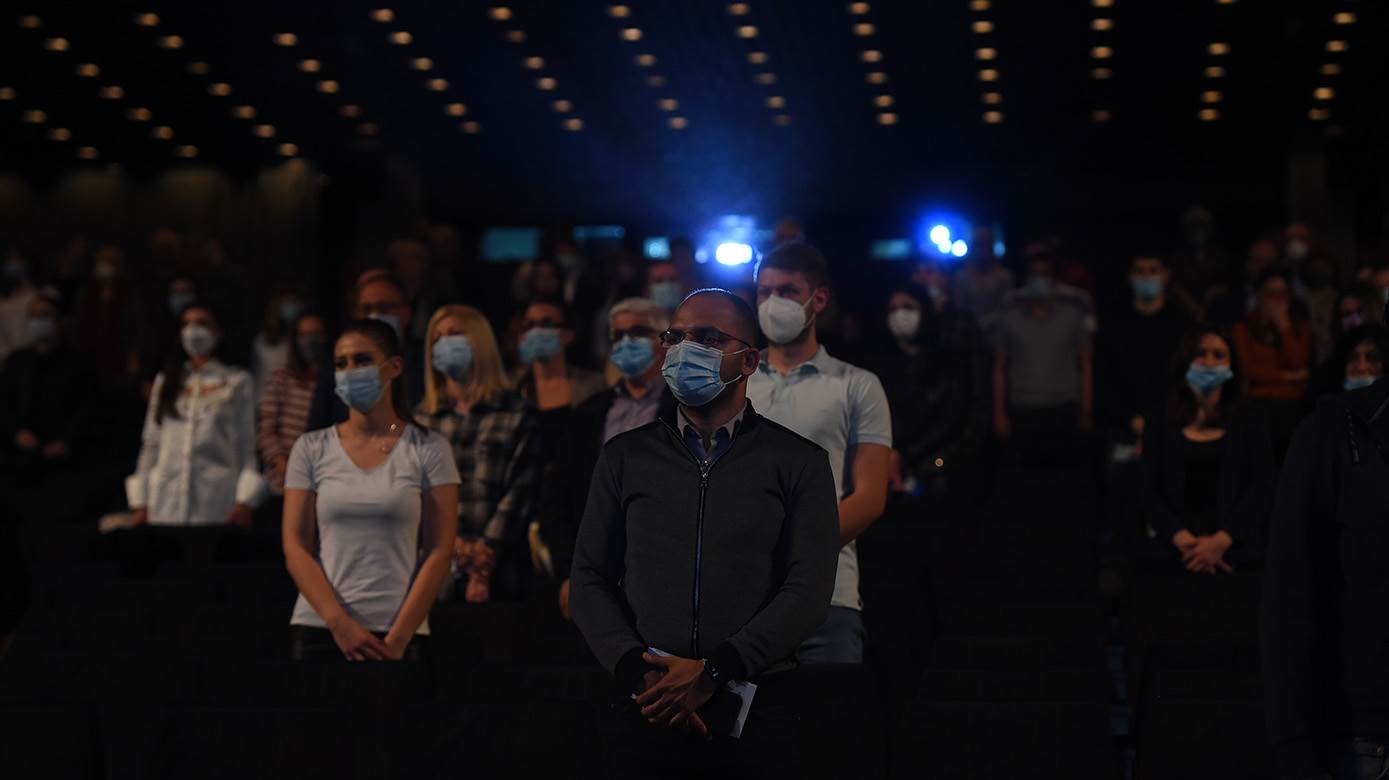  Počeo beogradski FEST, prvi put pod maskama 