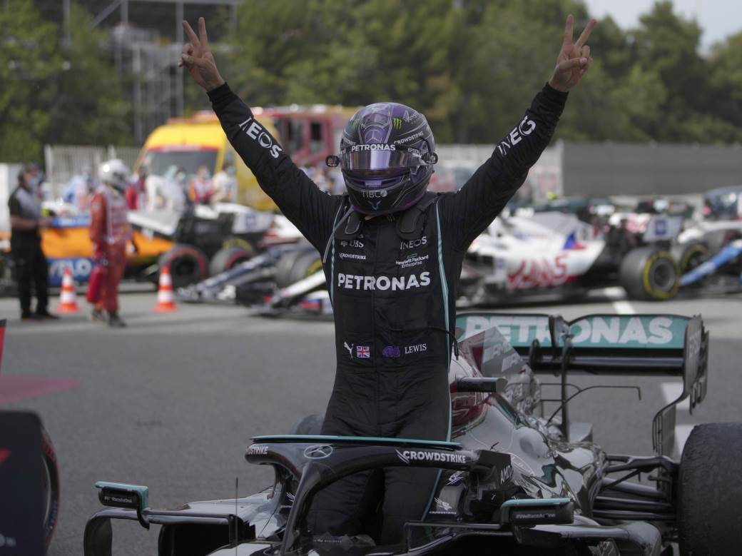  luis hamilton pobijedio na velikoj nagradi barselone 