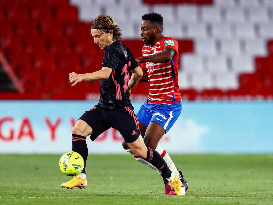  granada-real-madrid-primera-sampionska-trka 