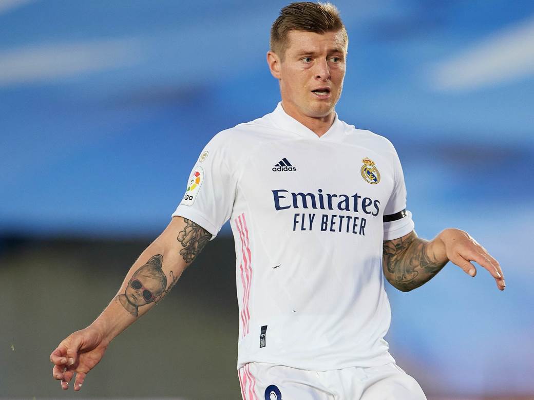  Real madrid titula korona virus toni kros 