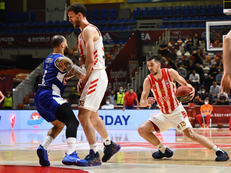  Zvezda ide po titulu u Podgoricu: Kad je sve stalo, Ognjen Dobrić je zablistao! 