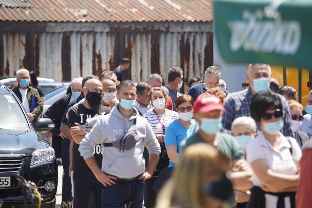  Dan otvorenih vrata u Banjaluci: Gužva na punktovima za vakcinaciju (FOTO, VIDEO) 
