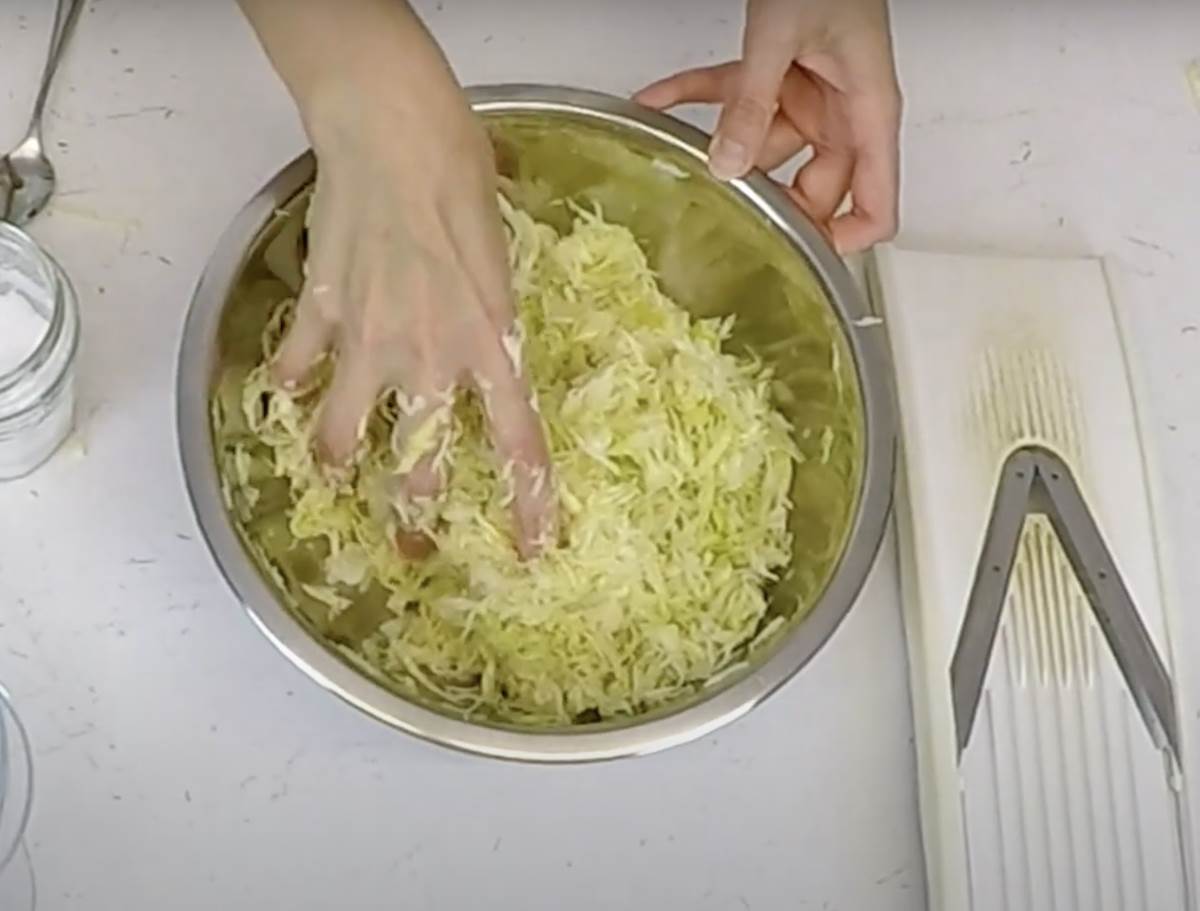  Pravila spremanja kupus salate: Ovako neće biti gnjecava i bezukusna 