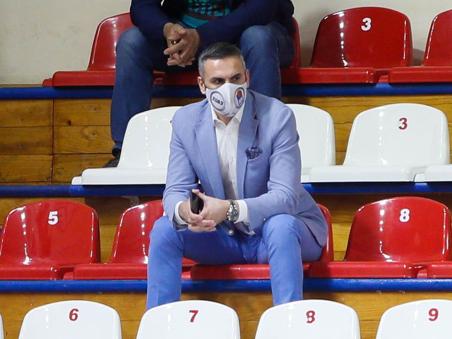  milija-vojinovic-aba-liga-crvena-zvezda-buducnost-sudije-sudjenje 