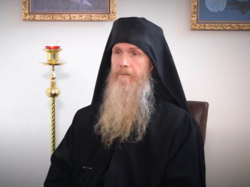  Ispovest monaha Arsenija: Njih dvojica su želeli da im budem ljubavnik, a zauzvrat mi nudili... 