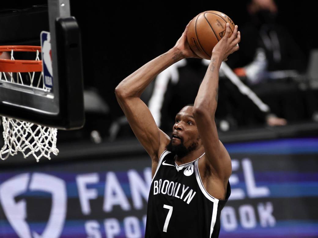  košarka nba plej of 2021 buklin milvoki 1 0 