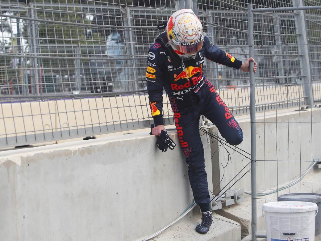  maks-verstapen-udes-formula-1-azerbejdzan 