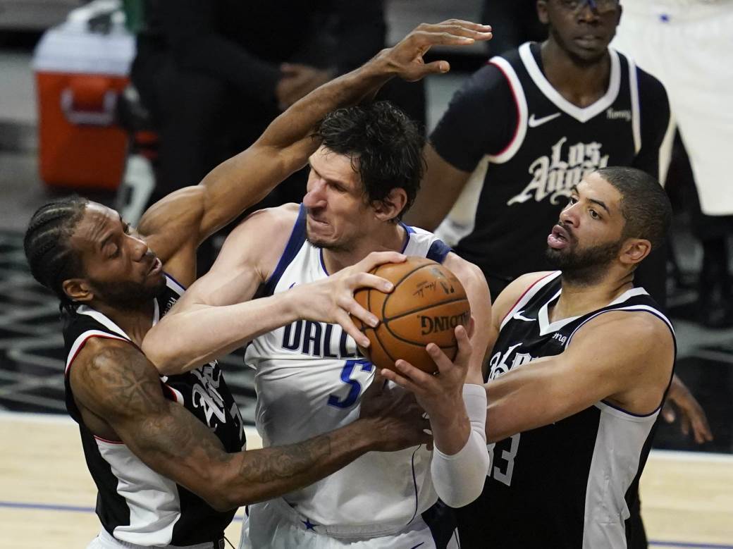  nba plej of klipers dalas 4 3 