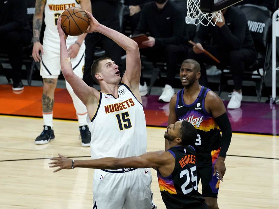  denver i nikola jokić izgubili od finiksa 