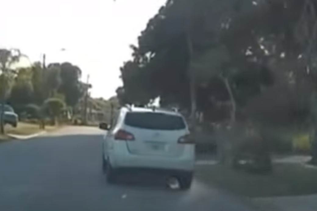  florida bježao od policije izbacio bebu iz kola video 