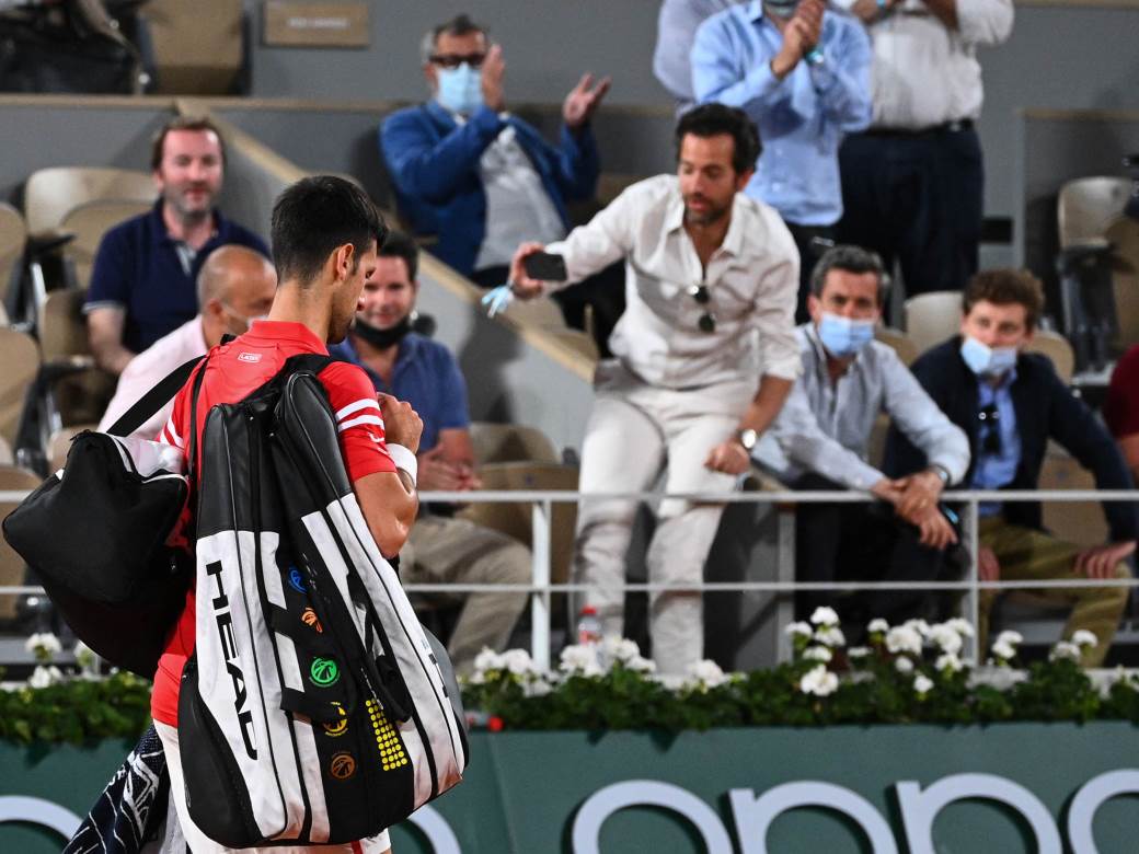  prekinut meč novak đoković mateo beretini 