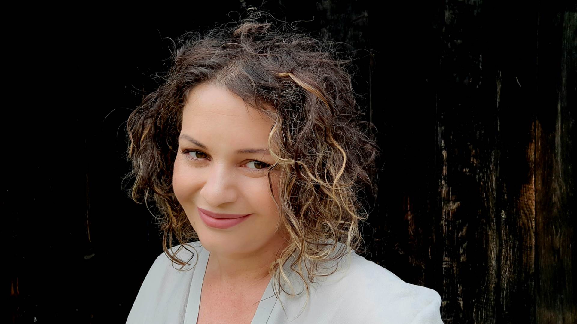  Monika Ponjavić Bilbija, intervju, izložba, Ko bi Bog u Bosni bio 