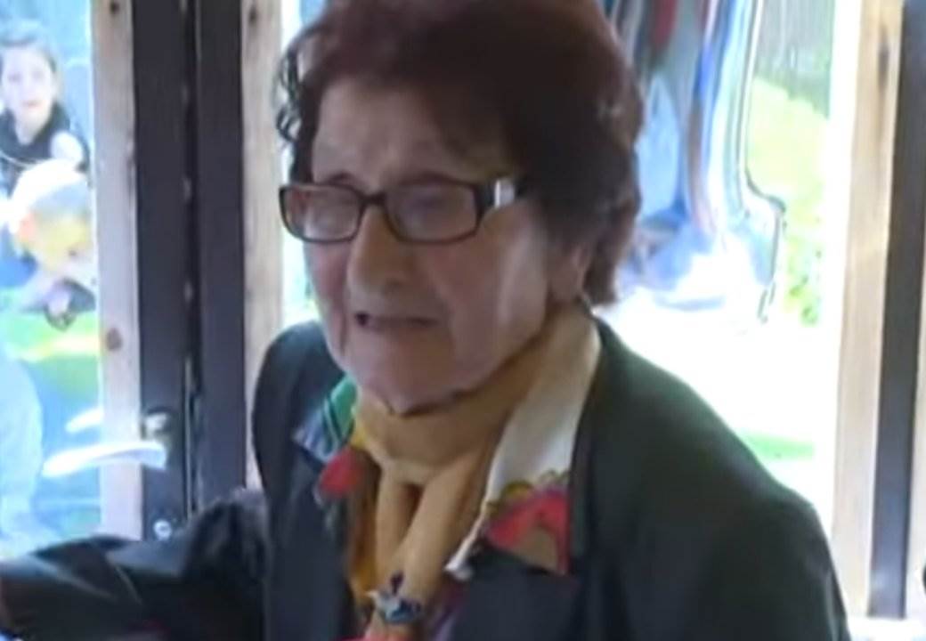  Baka Mara iz Prijedora proslavila 101. rođendan: Da svi dobri ljudi požive kao ja! 