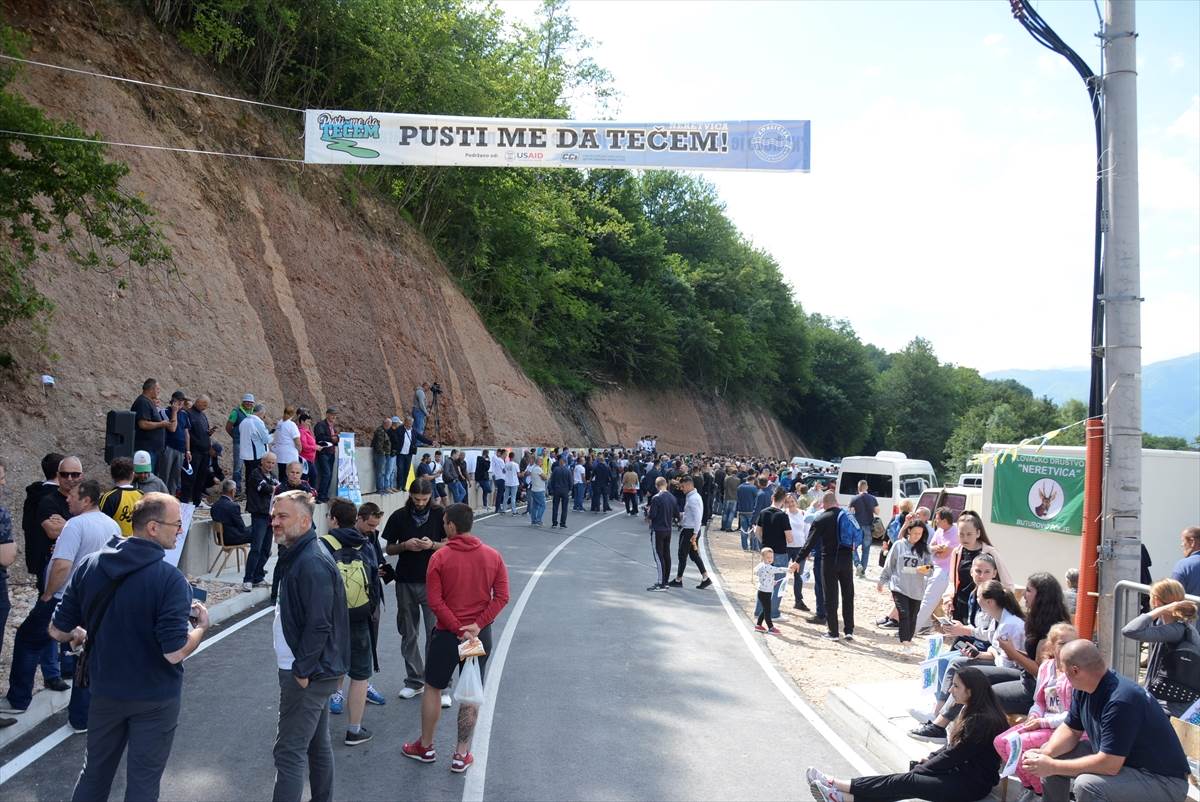  Blokirali put i zaustavili mašine: Mještani ne žele hidrocentrale na Neretvici 