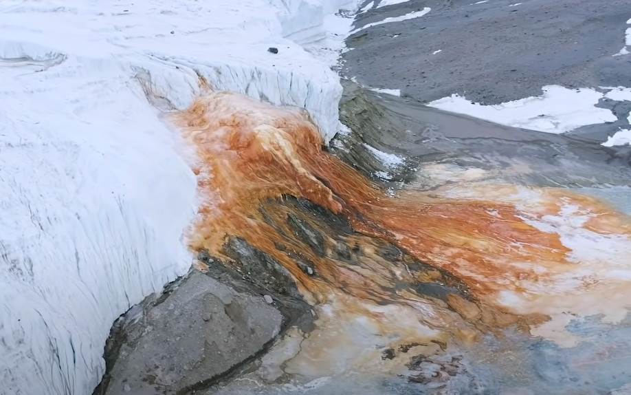  Misterija "krvavih glečera" na Alpima: Prizori kao u horor filmovima na planinskim vijencima 