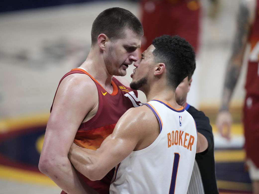 devin buker igra za sad na olimpijskim igrama 