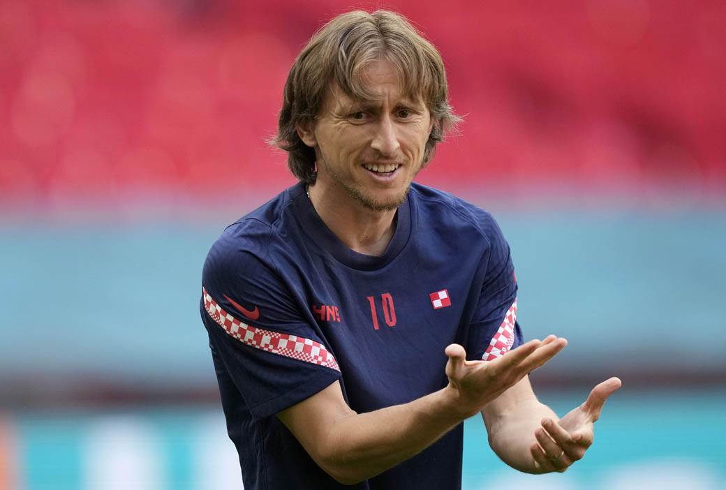  euro 2020 hrvatska škotska sudija argentinac 