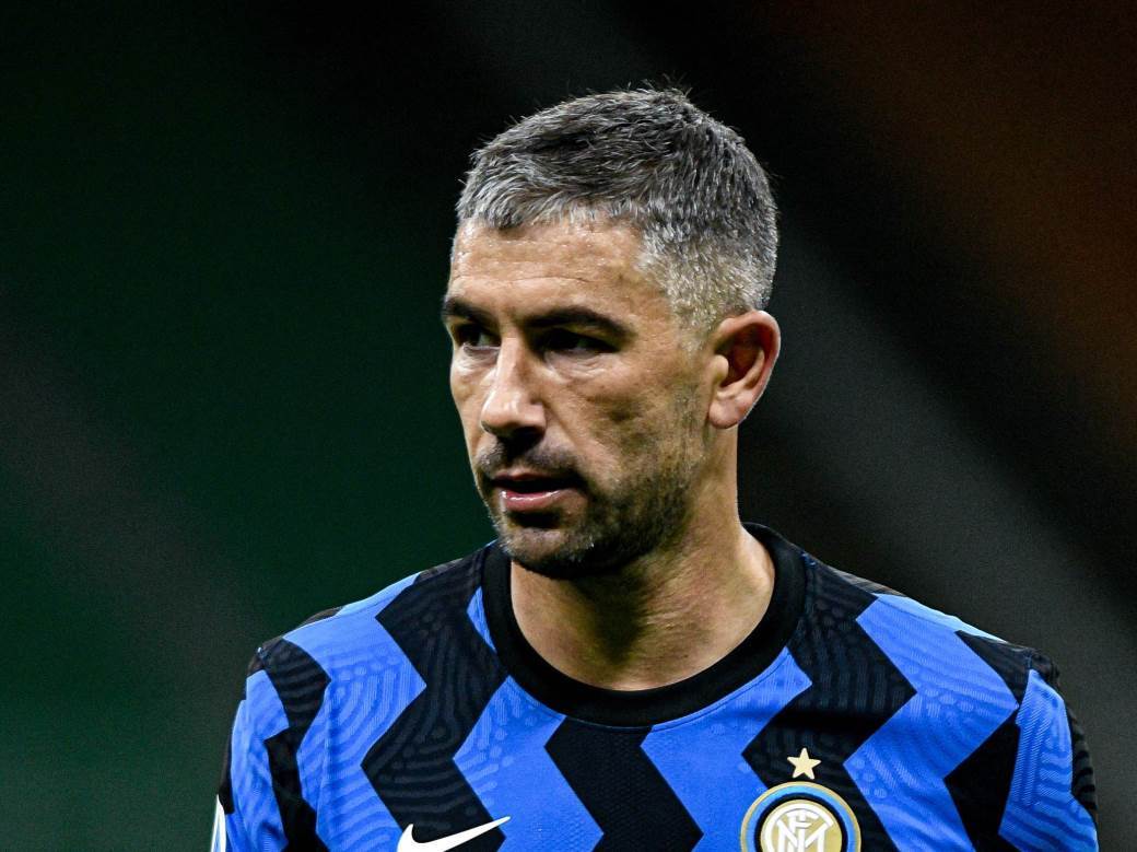  Aleksandar kolarov novi ugovor inter 