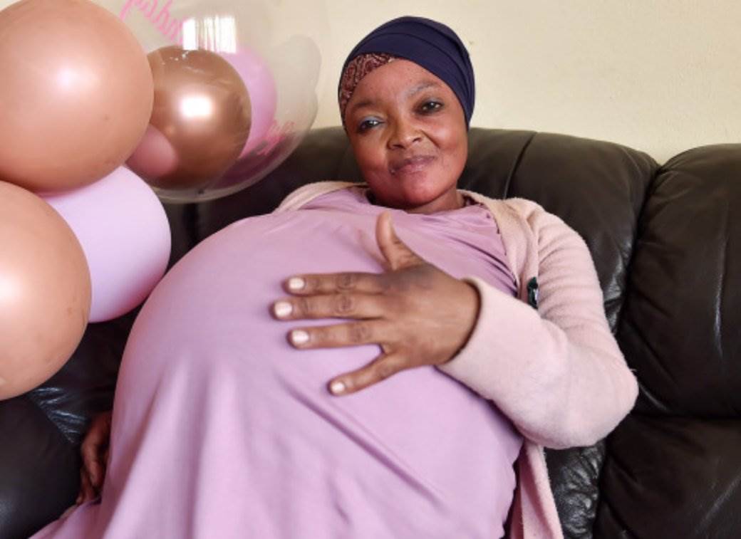  lagala da je rodila 10 beba 