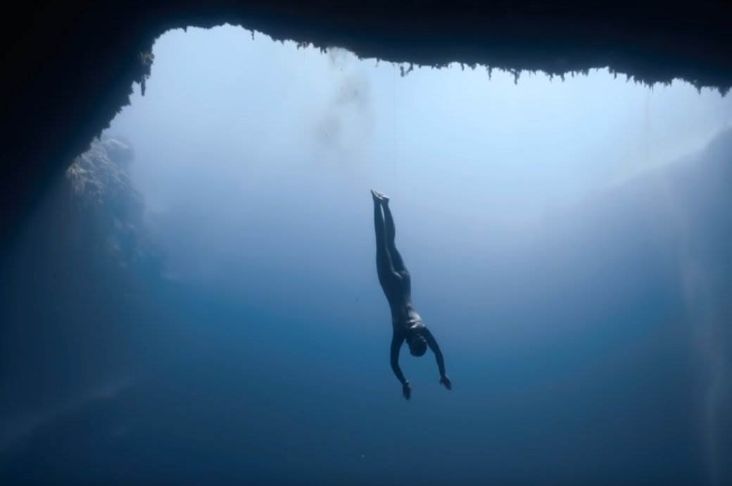 Plava rupa je najveća grobnica ronioca: Snimio svoju smrt na dnu okeana ...