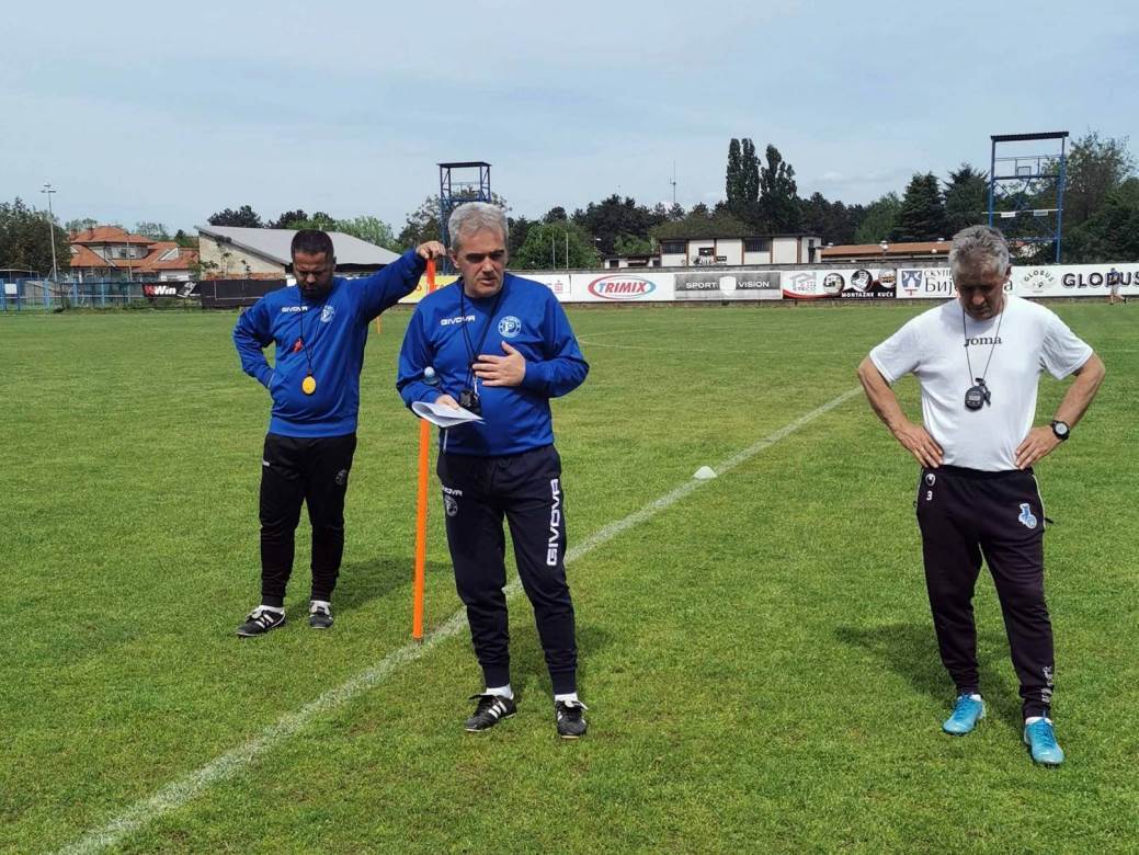  vlado jagodić komentar skandiranje vlado odlazi radnik bijeljina 