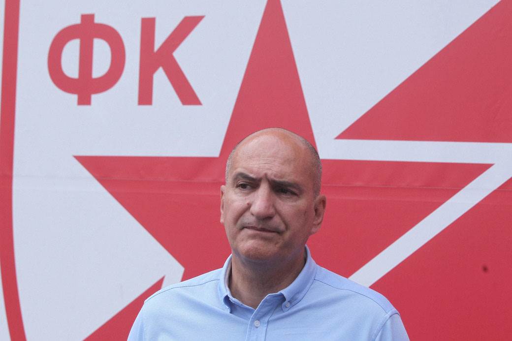mitar mrkela ljut na igrače crvene zvezde 
