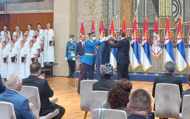  Dodiku uručen Orden Republike Srbije (FOTO) 