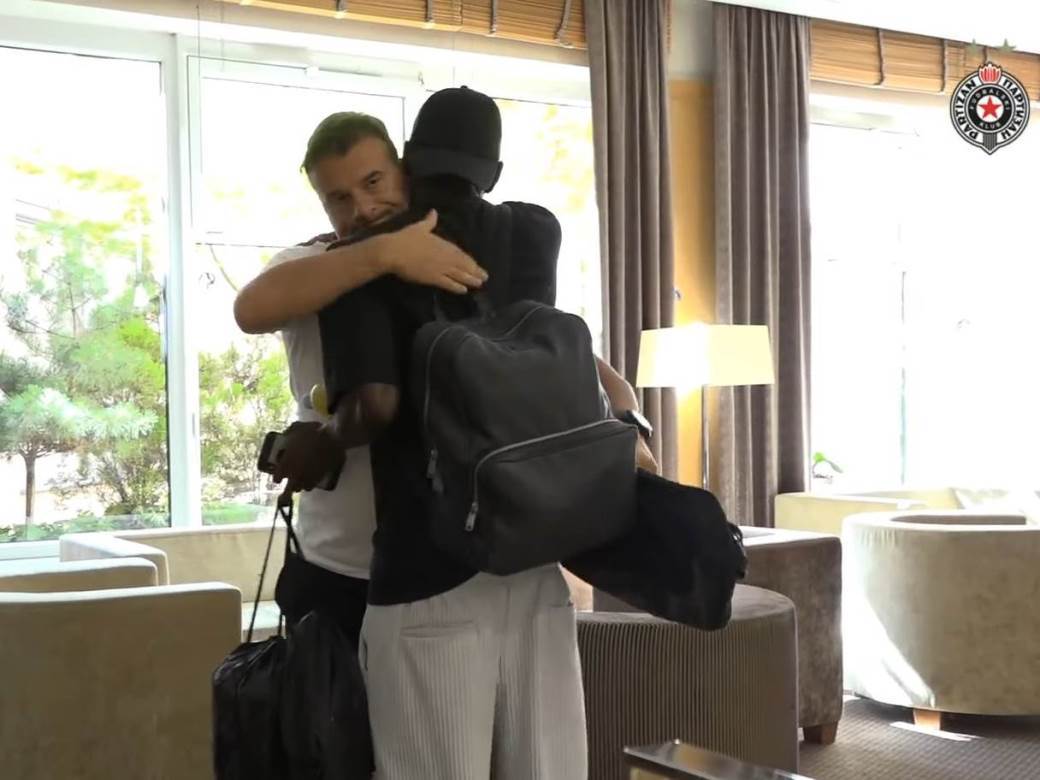  maki-banjak-napustio-partizan 