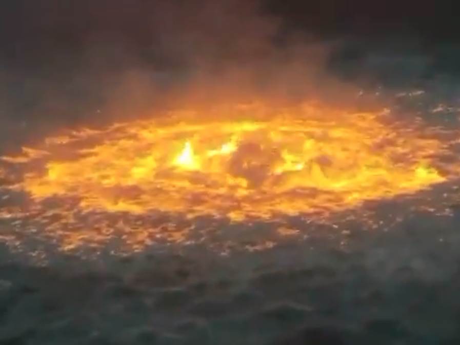  Ugašeno "Vatreno oko" u Meksičkom zalivu (VIDEO) 