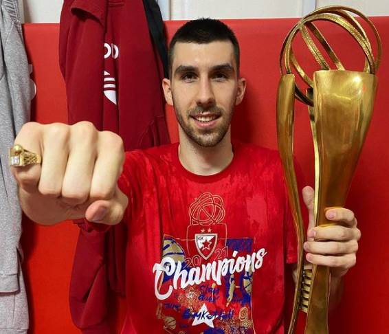  ognjen dobrić produžen ugovor kk crvena zvezda 
